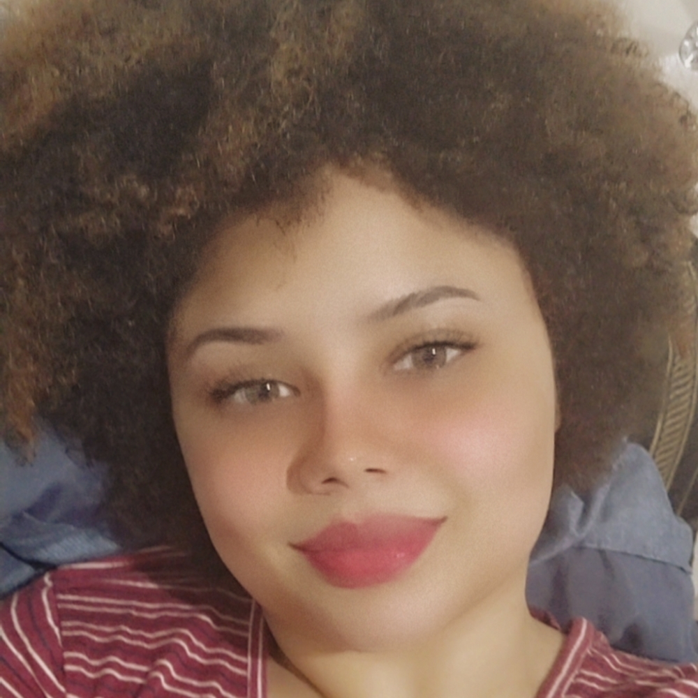 Meet your Posher, Marta